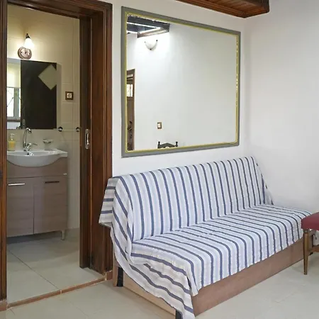 بيت للعطل Veni Olive House